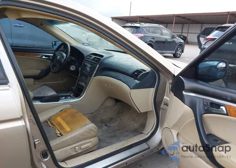 2005 Acura Tl from USA, damaged, VIN 19UUA66235A012835